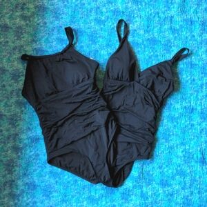 Bundle of 2 Jantzen one pieces